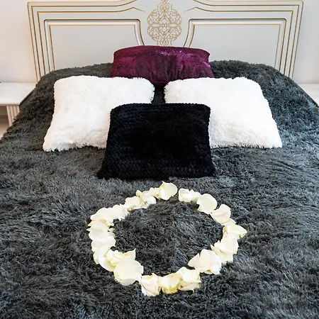 Black Diamond Apartment Prague