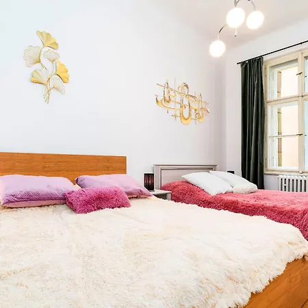 Apartment Black Diamond